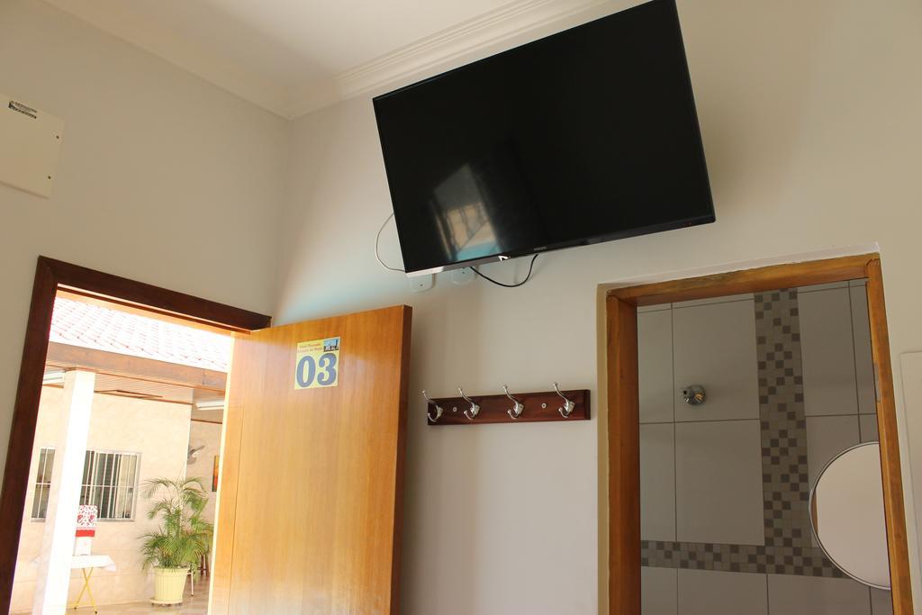 Hotel Pousada Recanto Da Mada Aparecida  Exteriör bild